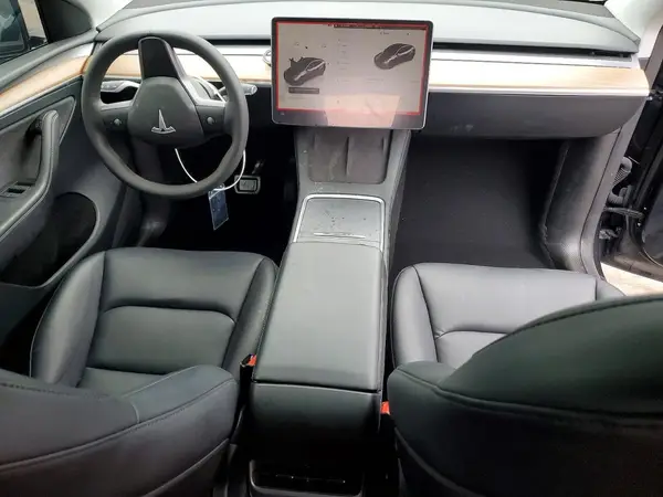 7SAYGDED1RF164490 2024 TESLA MODEL Y - Image 8