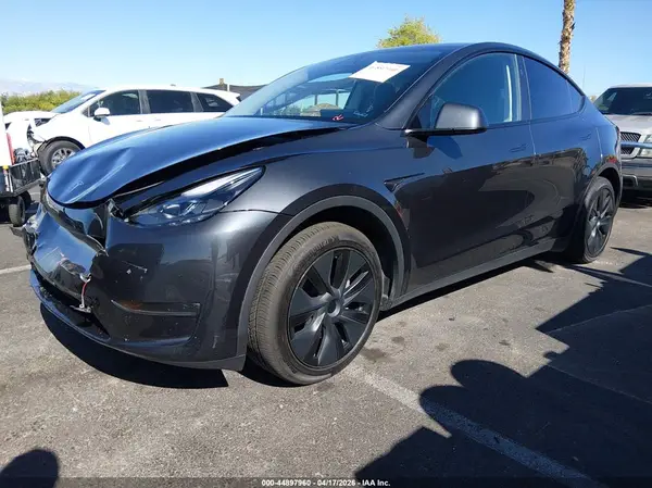 7SAYGDED1RF185257 2024 TESLA MODEL Y - Image 2