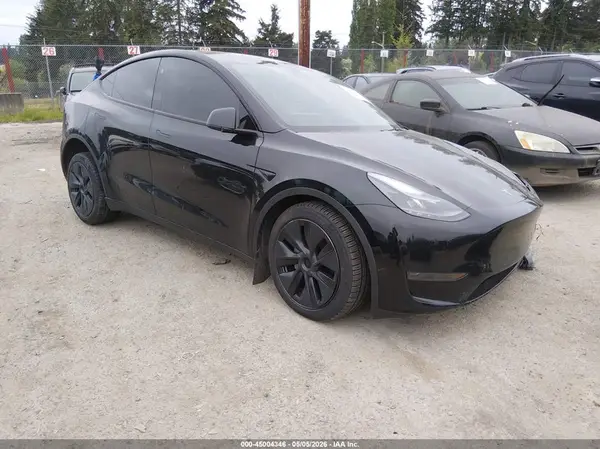 7SAYGDED1RF193536 2024 TESLA MODEL Y - Image 1