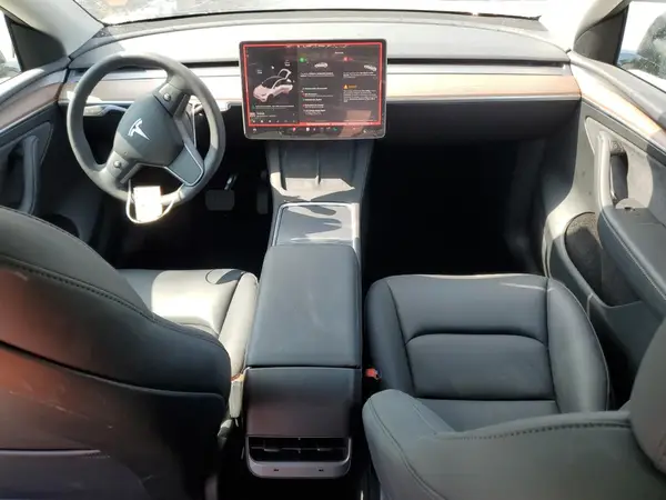 7SAYGDED1RF195268 2024 TESLA MODEL Y - Image 8