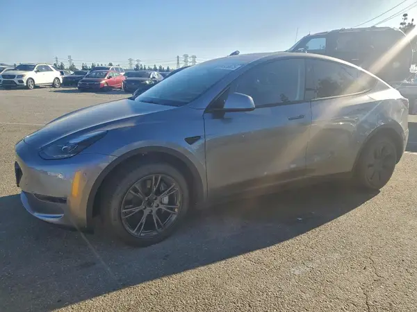 7SAYGDED1RF195383 2024 TESLA MODEL Y - Image 1
