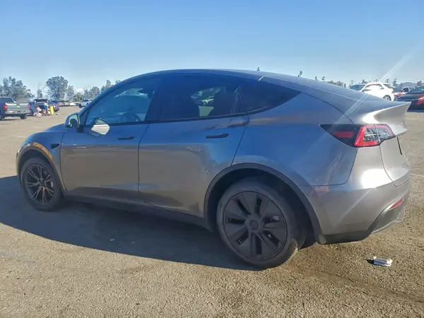 7SAYGDED1RF195383 2024 TESLA MODEL Y - Image 2