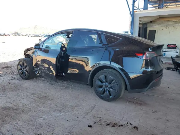 7SAYGDED1RF198302 2024 TESLA MODEL Y - Image 2