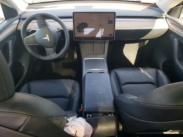 7SAYGDED1RF205538 2024 TESLA MODEL Y - Image 8