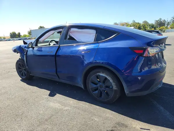 7SAYGDED1RF212151 2024 TESLA MODEL Y - Image 2