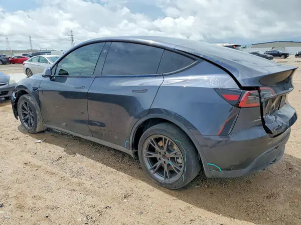 7SAYGDED1SA343504 2025 TESLA MODEL Y - Image 2