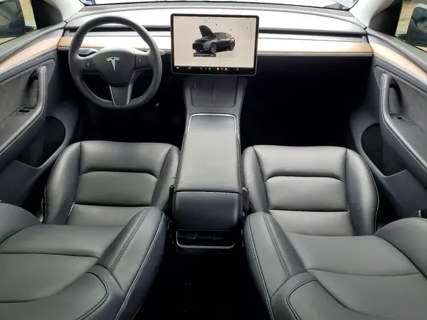 7SAYGDED1SA343504 2025 TESLA MODEL Y - Image 8