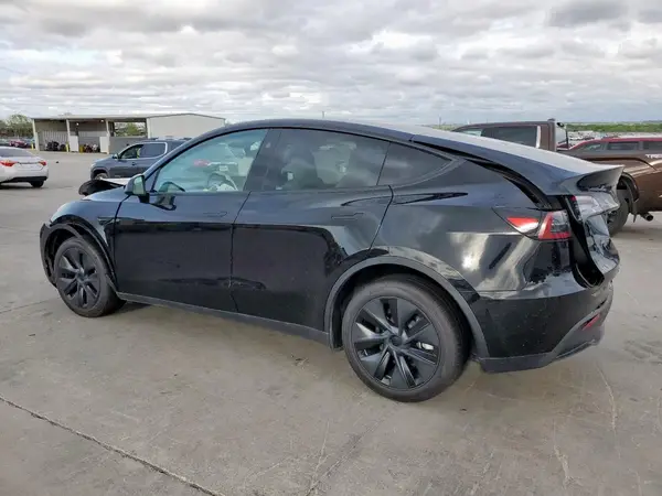 7SAYGDED1SA358679 2025 TESLA MODEL Y - Image 2