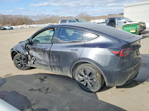 7SAYGDED1SF231787 2025 TESLA MODEL Y - Image 2