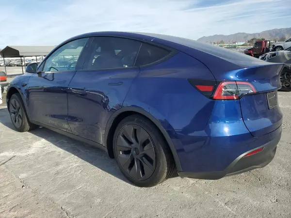 7SAYGDED1SF235306 2025 TESLA MODEL Y - Image 2