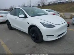 7SAYGDED1SF261596 2025 TESLA MODEL Y