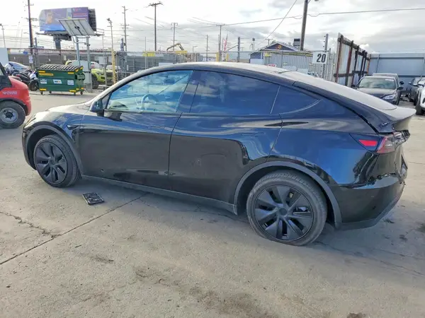 7SAYGDED1SF265406 2025 TESLA MODEL Y - Image 2