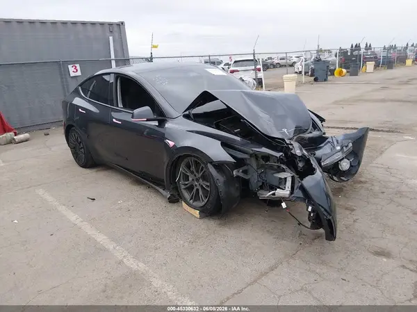 7SAYGDED1SF311476 2025 TESLA MODEL Y - Image 1
