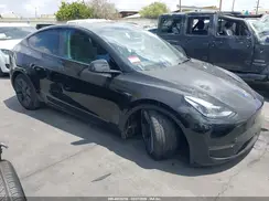 7SAYGDED1SF321375 2025 TESLA MODEL Y