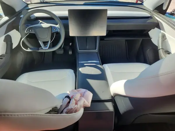 7SAYGDED1TA430076 2026 TESLA MODEL Y - Image 8
