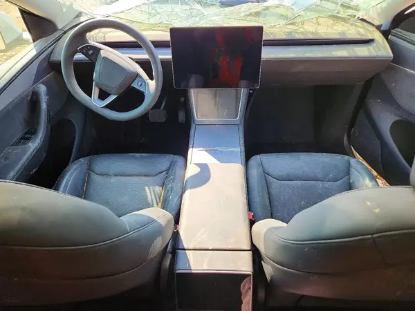 7SAYGDED1TA431518 2026 TESLA MODEL Y - Image 8