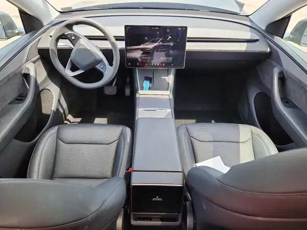 7SAYGDED1TA433303 2026 TESLA MODEL Y - Image 8