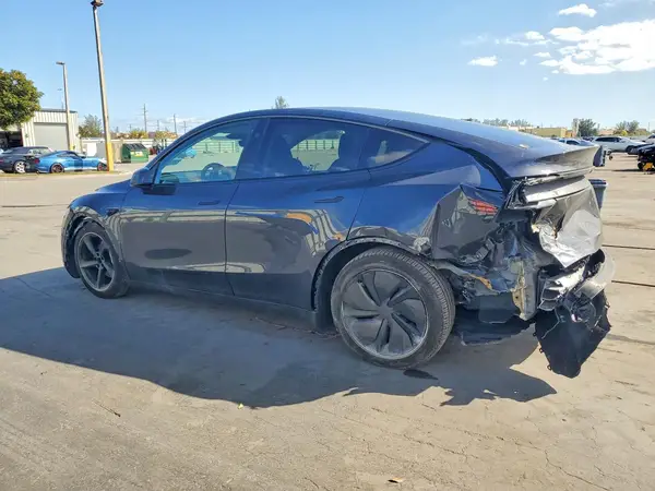 7SAYGDED1TA465846 2026 TESLA MODEL Y - Image 2