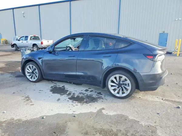 7SAYGDED1TA473218 2026 TESLA MODEL Y - Image 2