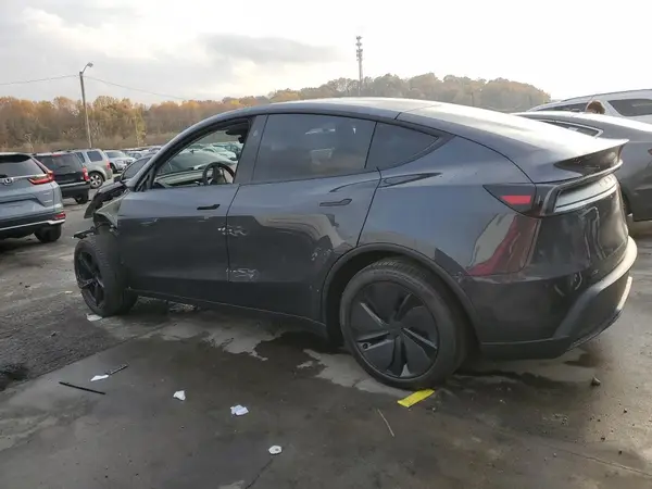 7SAYGDED1TA484008 2026 TESLA MODEL Y - Image 2
