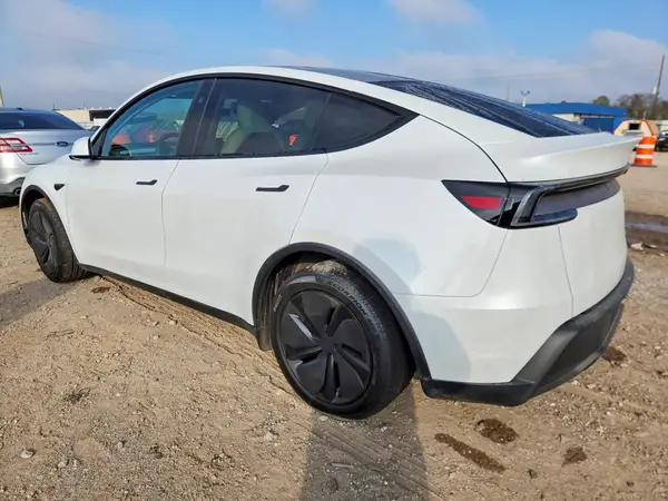 7SAYGDED1TA496773 2026 TESLA MODEL Y - Image 2