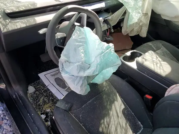 7SAYGDED1TA596968 2026 TESLA MODEL Y - Image 8
