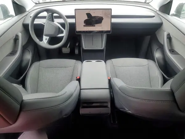 7SAYGDED1TA607578 2026 TESLA MODEL Y - Image 8