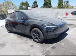 7SAYGDED1TF395266 2026 TESLA MODEL Y