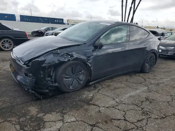 7SAYGDED1TF396076 2026 TESLA MODEL Y - Image 1