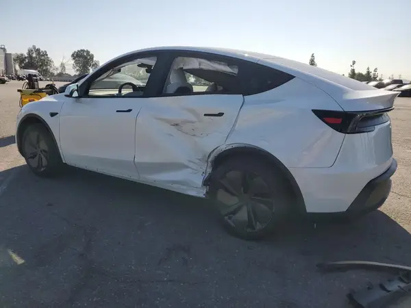 7SAYGDED1TF396692 2026 TESLA MODEL Y - Image 2