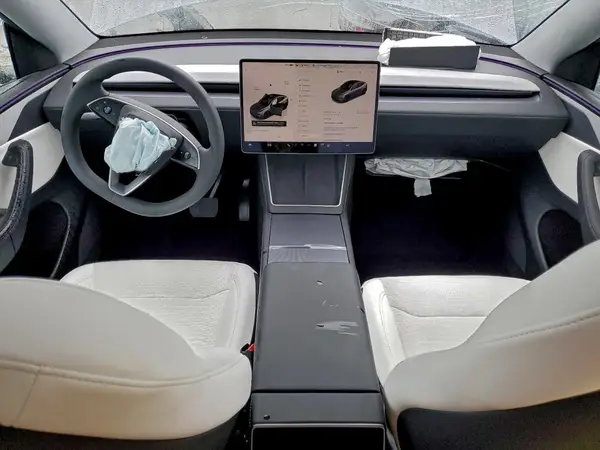 7SAYGDED1TF400868 2026 TESLA MODEL Y - Image 8
