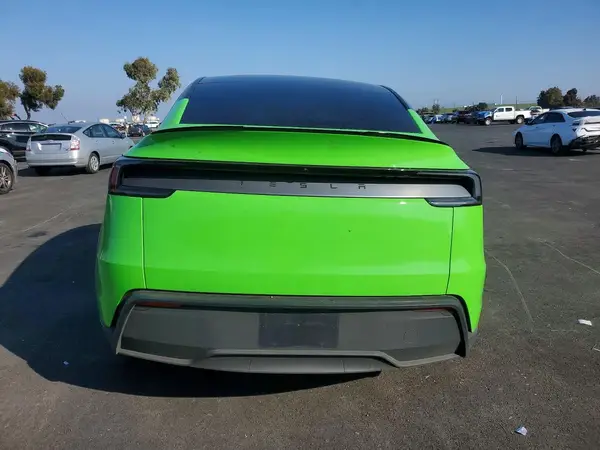 2026 TESLA MODEL Y auction photo 6