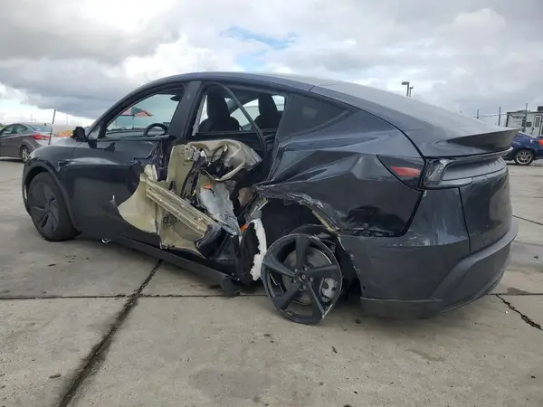 7SAYGDED1TF429187 2026 TESLA MODEL Y - Image 2