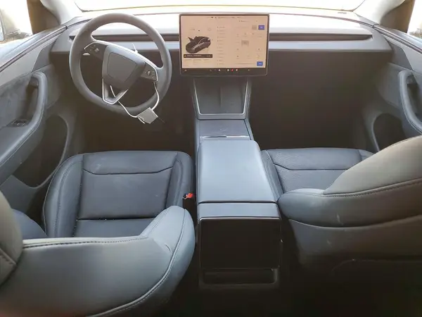 7SAYGDED1TF454638 2026 TESLA MODEL Y - Image 8