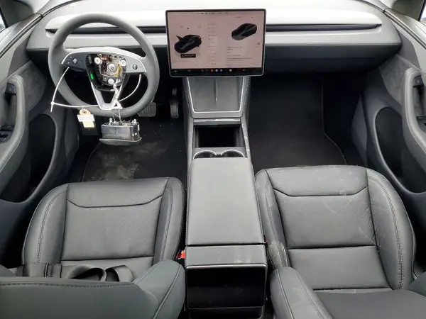 7SAYGDED1TF537387 2026 TESLA MODEL Y - Image 8