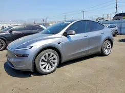 7SAYGDED1TF565660 2026 TESLA MODEL Y