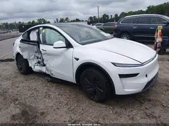 7SAYGDED1TF626280 2026 TESLA MODEL Y