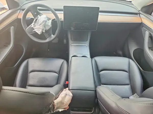 7SAYGDED2PF915223 2023 TESLA MODEL Y - Image 8