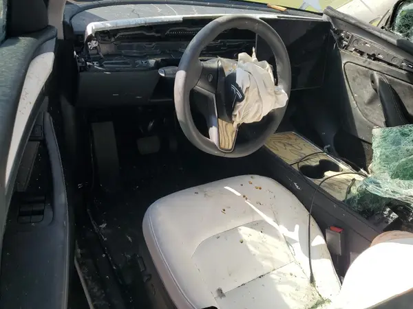 7SAYGDED2PF916436 2023 TESLA MODEL Y - Image 8