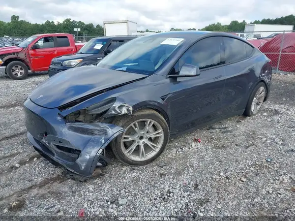 7SAYGDED2PF940784 2023 TESLA MODEL Y - Image 2