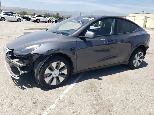 7SAYGDED2PF946424 2023 TESLA MODEL Y - Image 1