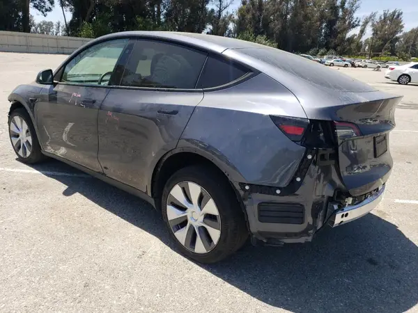 7SAYGDED2PF946424 2023 TESLA MODEL Y - Image 2