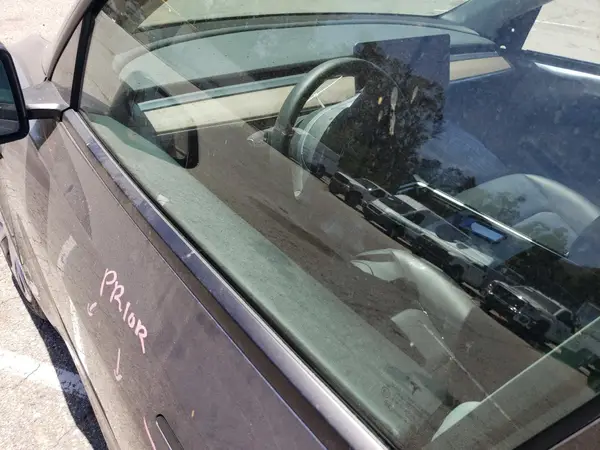 7SAYGDED2PF946424 2023 TESLA MODEL Y - Image 8