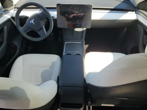 7SAYGDED2PF948108 2023 TESLA MODEL Y - Image 8