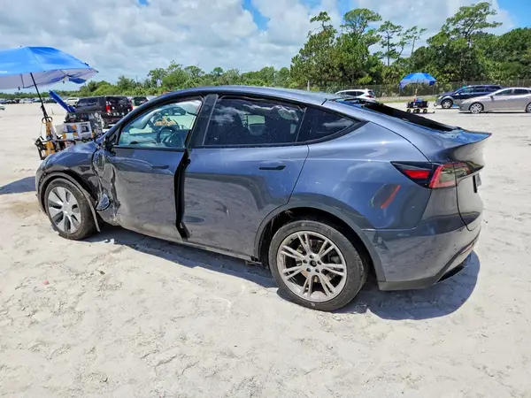 7SAYGDED2PF962994 2023 TESLA MODEL Y - Image 2