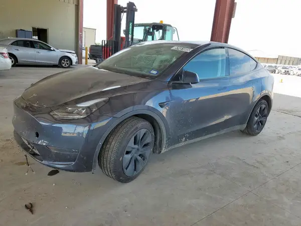 7SAYGDED2RA304558 2024 TESLA MODEL Y - Image 1