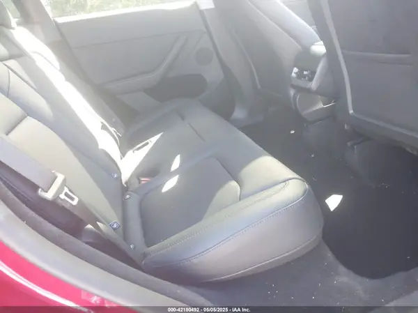 7SAYGDED2RA325538 2024 TESLA MODEL Y - Image 8
