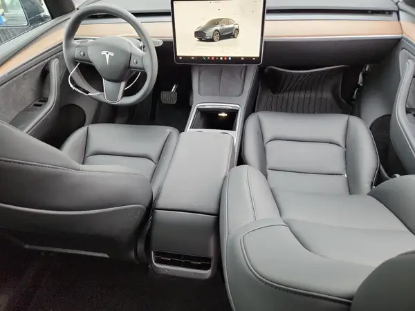 7SAYGDED2RA334224 2024 TESLA MODEL Y - Image 8
