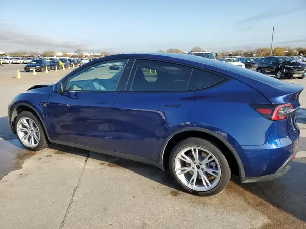 7SAYGDED2RF002948 2024 TESLA MODEL Y - Image 2