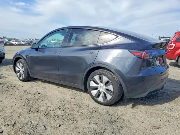7SAYGDED2RF046450 2024 TESLA MODEL Y - Image 2